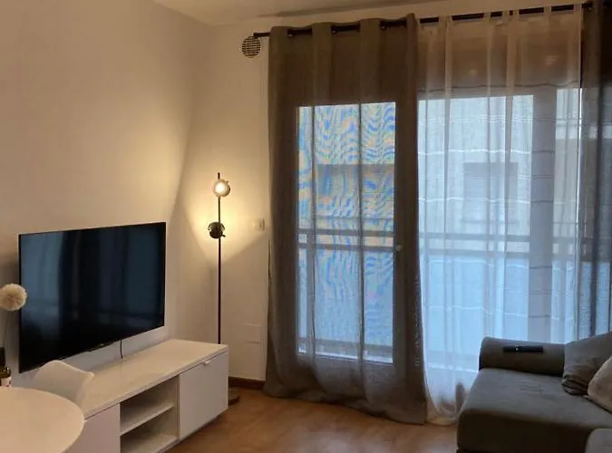 Nuevo En Pleno Centro De * Бойро